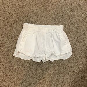 Crewcuts white everyday girls shorts sz 12